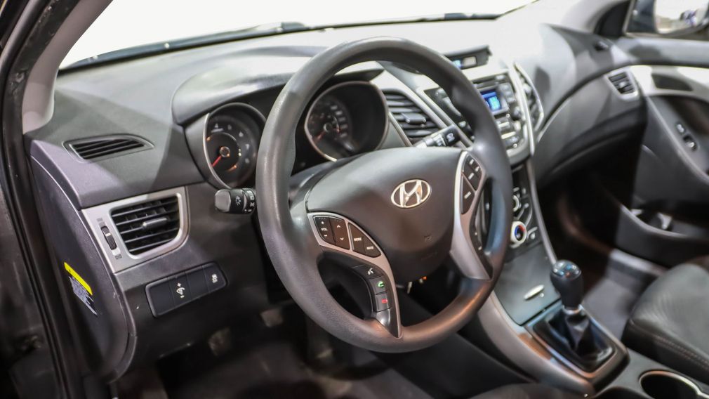 2015 Hyundai Elantra GL #21