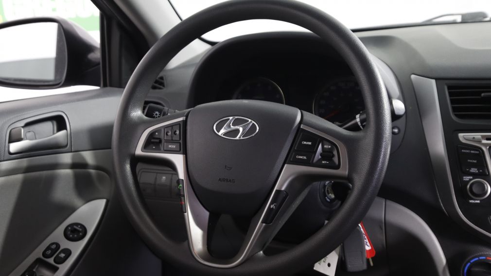 2015 Hyundai Accent SE #38