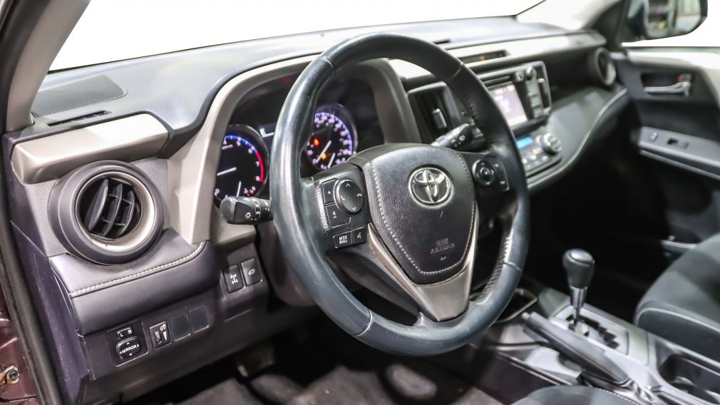 2016 Toyota Rav 4 XLE #23