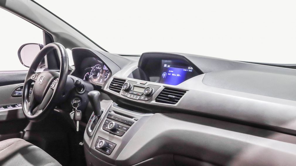 2016 Honda Odyssey LX #23