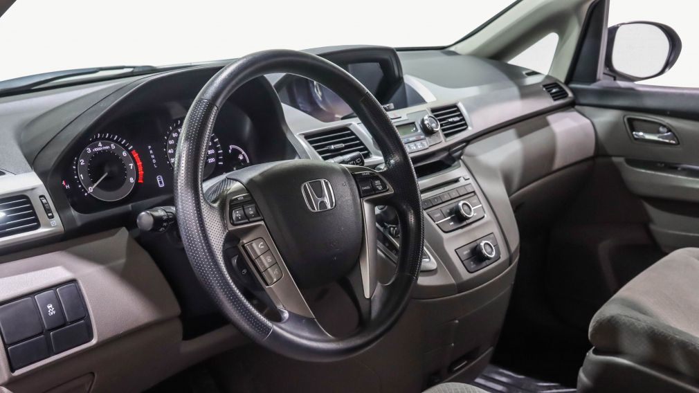 2016 Honda Odyssey LX #12