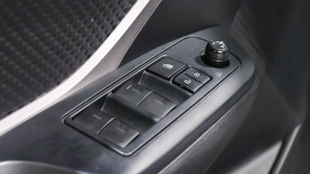 2021 Toyota C HR LE aut radio fm Bluetooth air climatisé camera de #12
