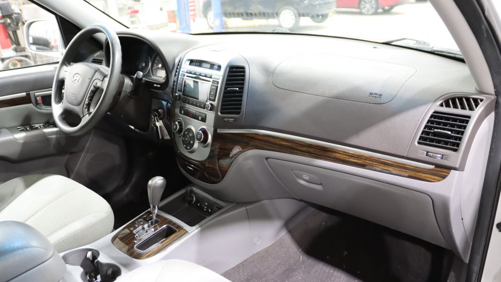 2012 Hyundai Santa Fe GL Premium #19
