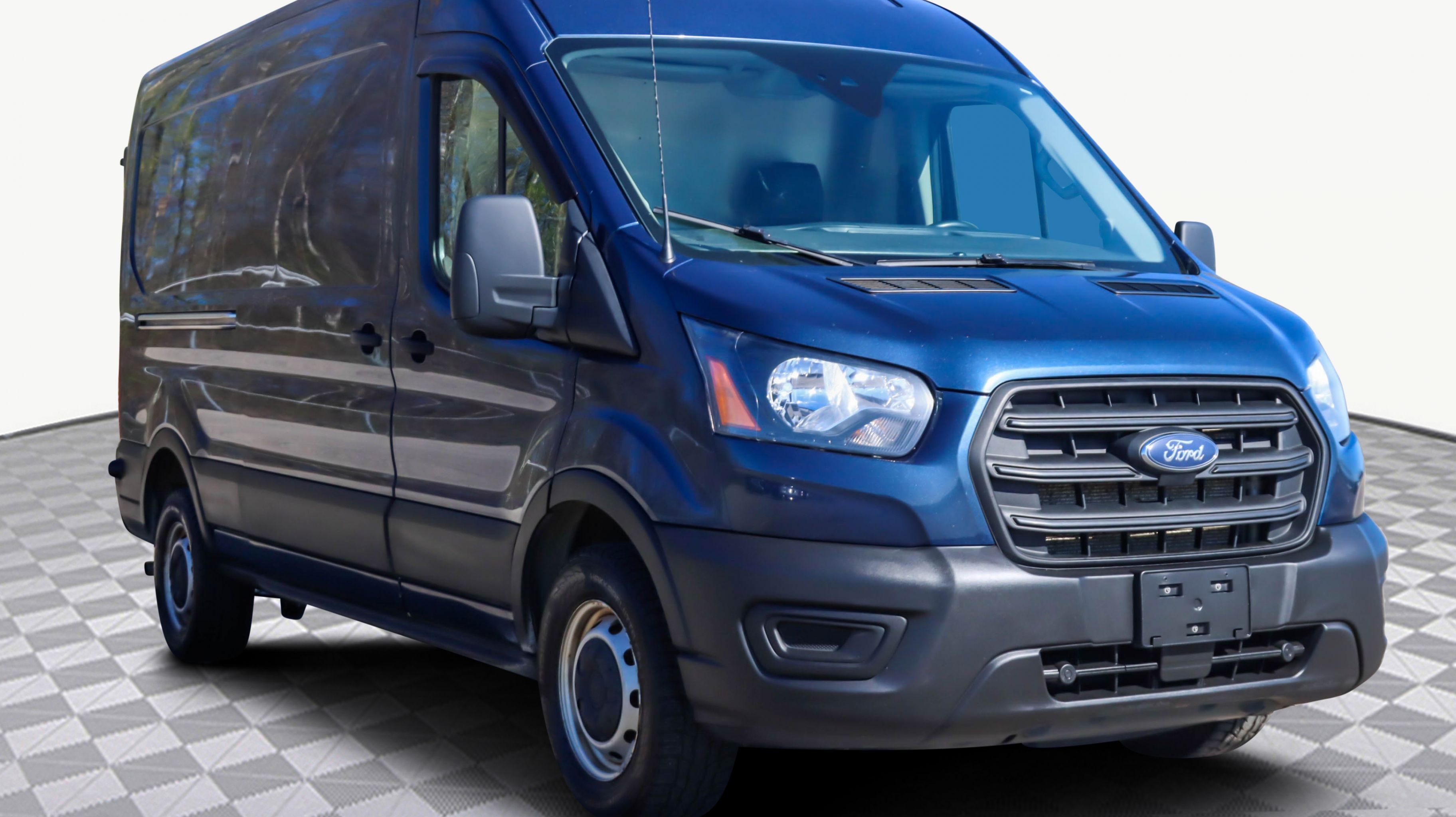 Ford TRANSIT 2020 T-250 148