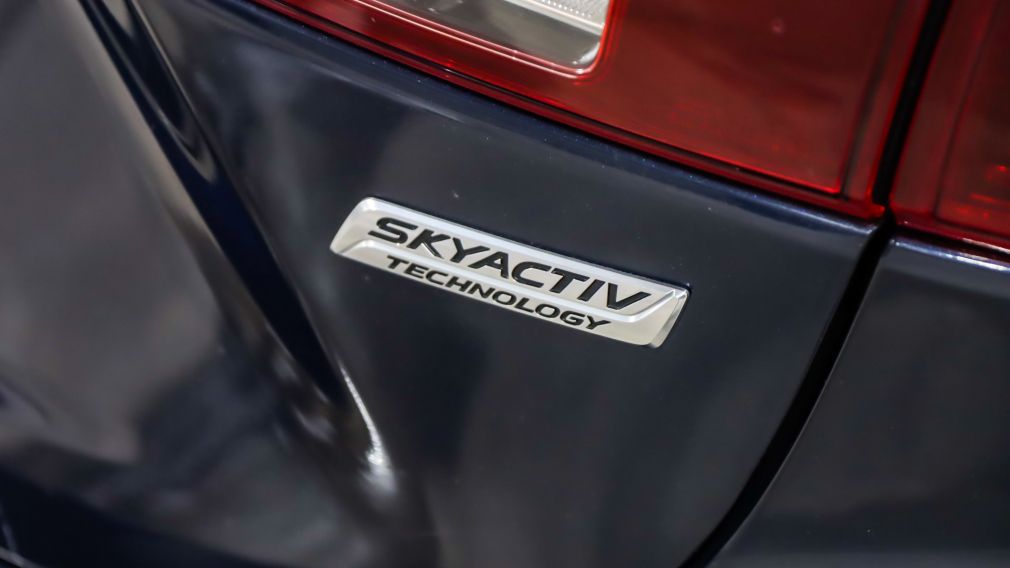 2014 Mazda 3 GT-SKY #10