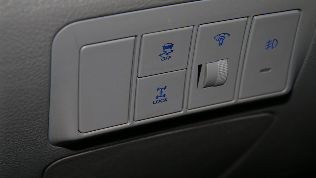 2011 Hyundai Santa Fe GL 4WD AUTO A/C TOIT GR ÉLECT MAGS #16