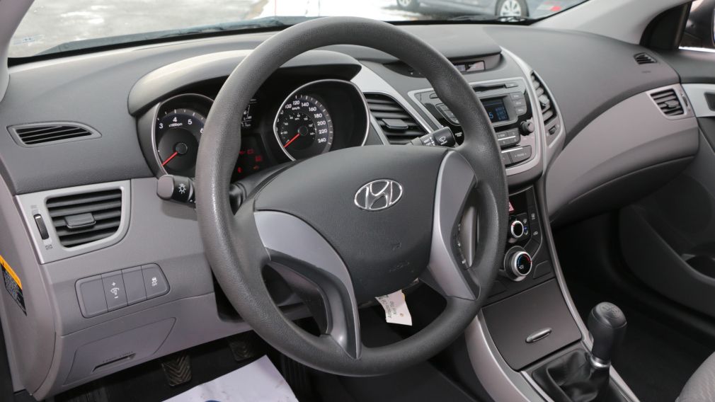 2015 Hyundai Elantra L #9