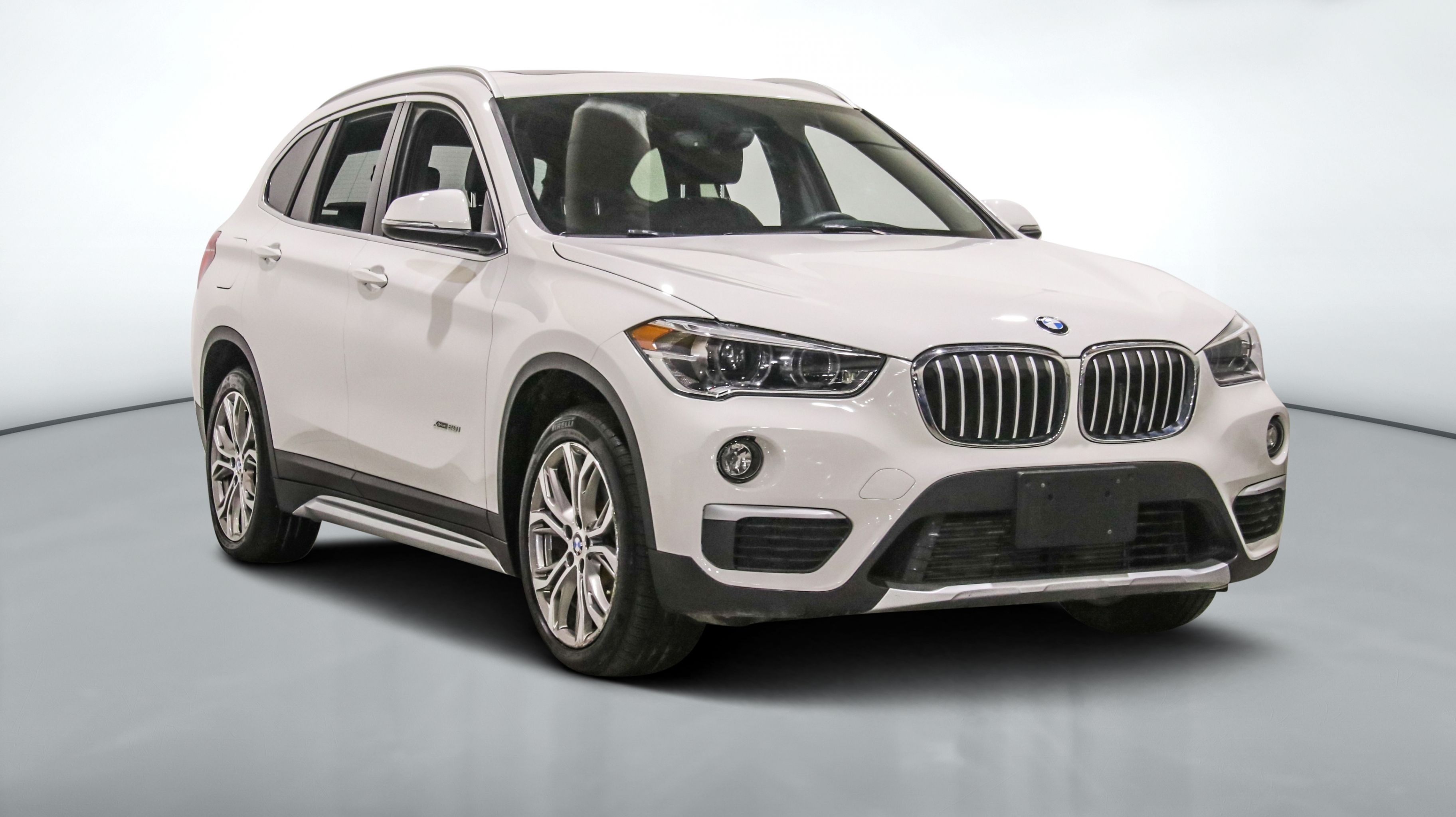 BMW X1 2018 xDrive28i AWD AUTO A/C CUIR TOIT NAV GR ELECT MAGS usagée ...