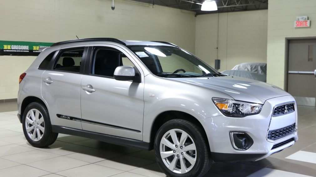 2014 Mitsubishi RVR SE #0