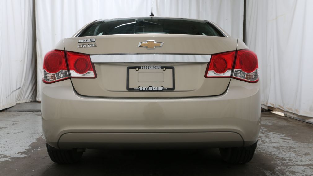 2011 Chevrolet Cruze LS #5