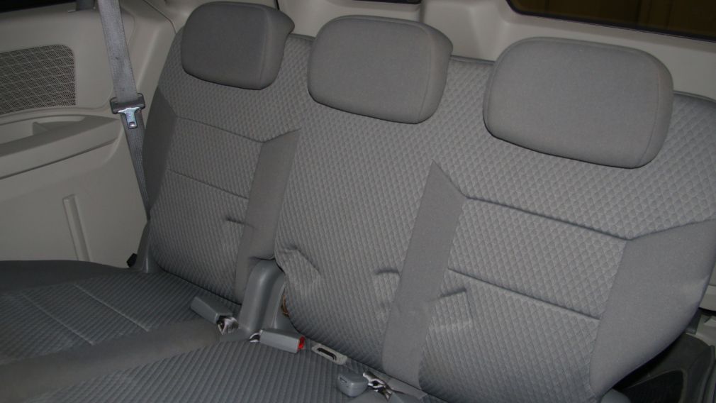 2010 Dodge GR Caravan SE A/C #15