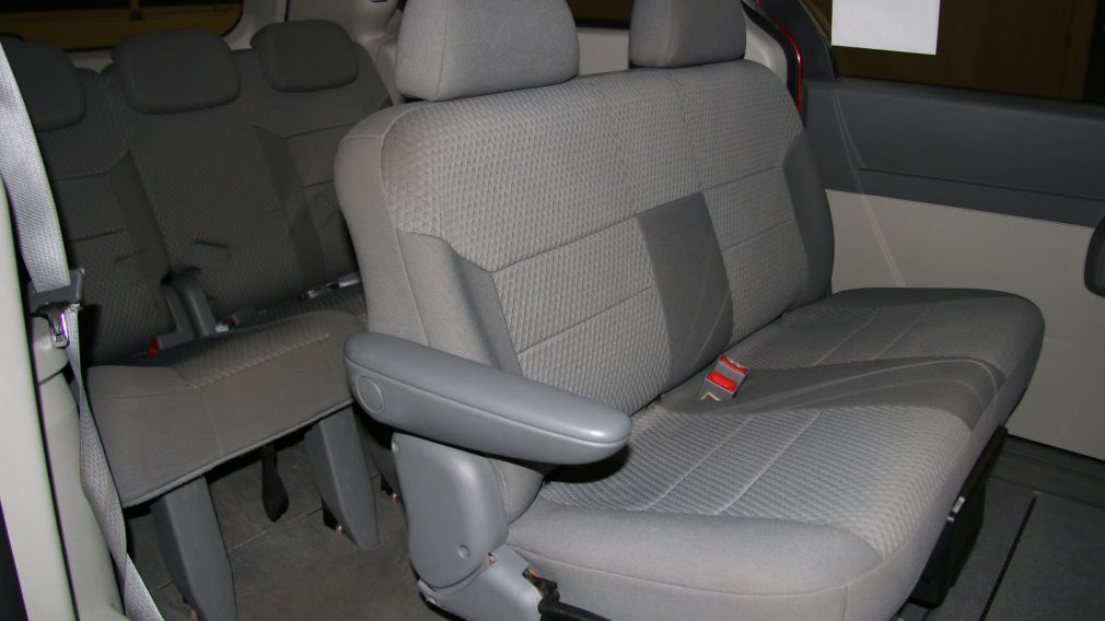 2010 Dodge GR Caravan SE A/C #19