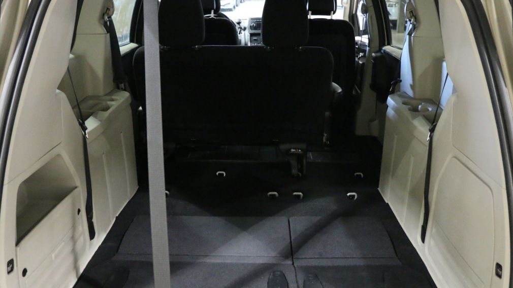 2014 Dodge GR Caravan SE A/C #29