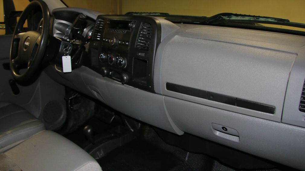 2012 GMC Sierra 3500 WT 4X4 A/C #17