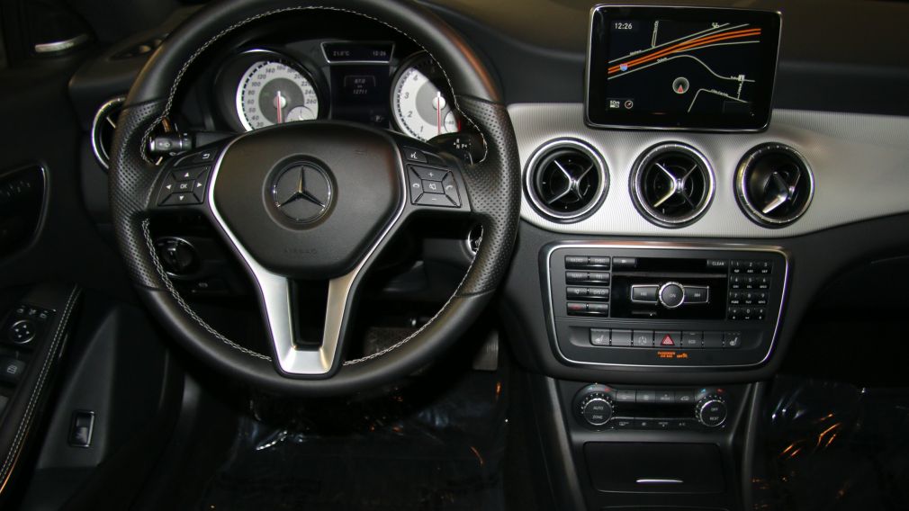 2014 Mercedes Benz CLA 250 A/C CUIR NAV MAGS #12