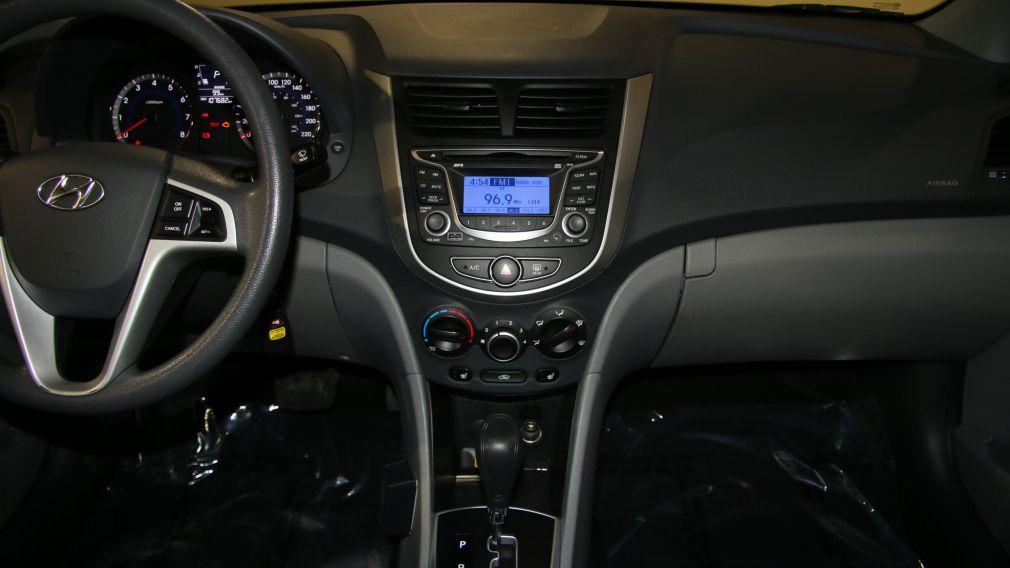 2013 Hyundai Accent GL #12