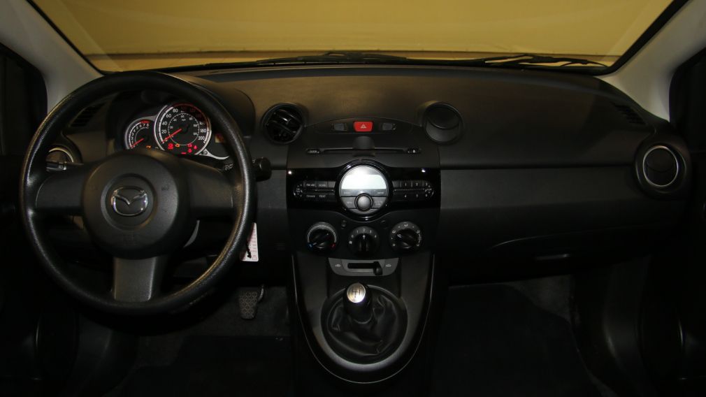 2011 Mazda 2 GX #11