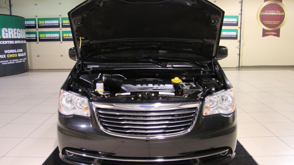 2015 Chrysler Town And Country TOURING A/C #27