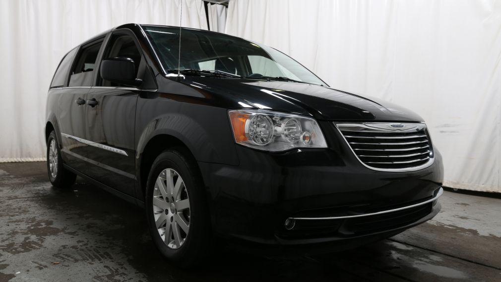 2015 Chrysler Town And Country TOURING A/C MAGS #0