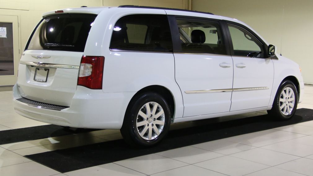 2015 Chrysler Town And Country TOURING A/C MAGS #6