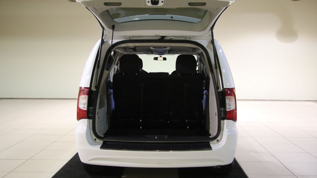 2015 Chrysler Town And Country TOURING A/C MAGS #32