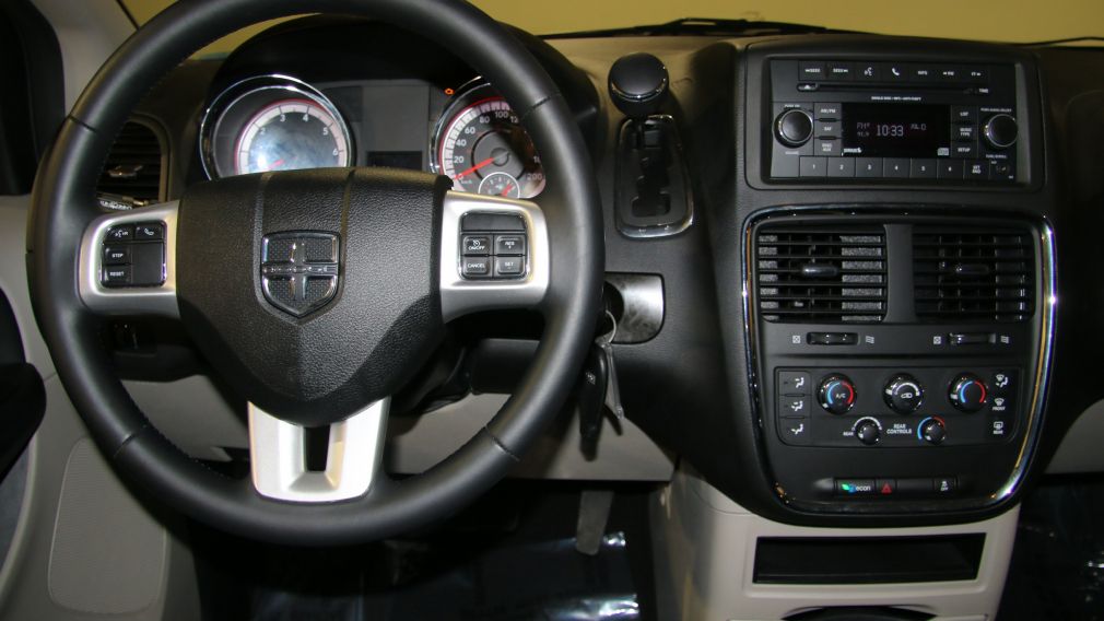 2014 Dodge GR Caravan SXT A/C #13