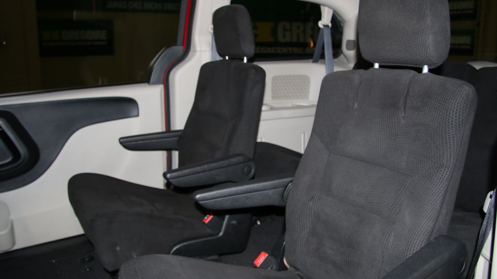 2014 Dodge GR Caravan SXT A/C #20