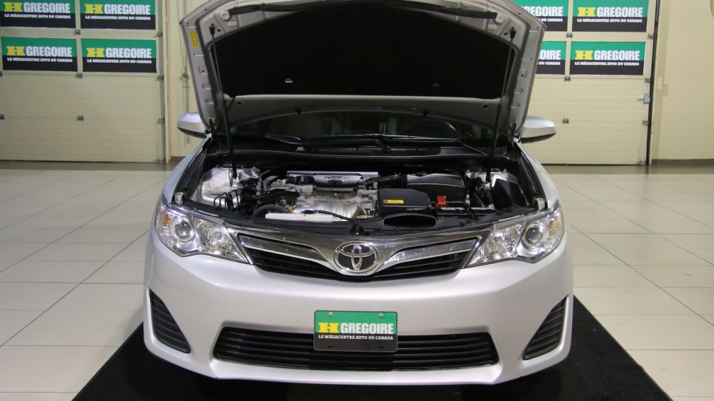2014 Toyota Camry LE A/C #24