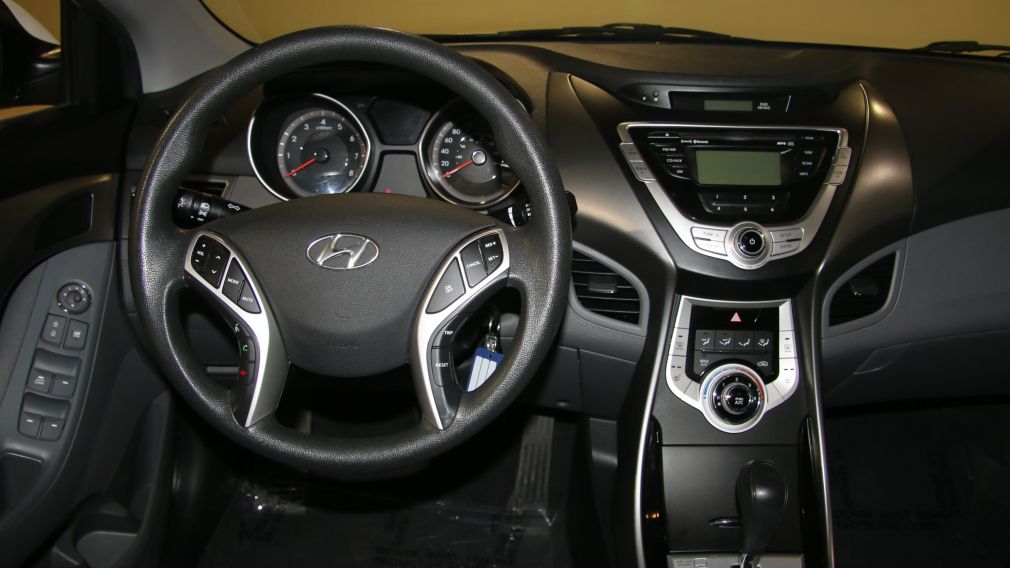 2012 Hyundai Elantra GL #12