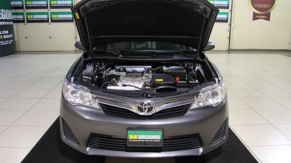 2014 Toyota Camry LE A/C #25