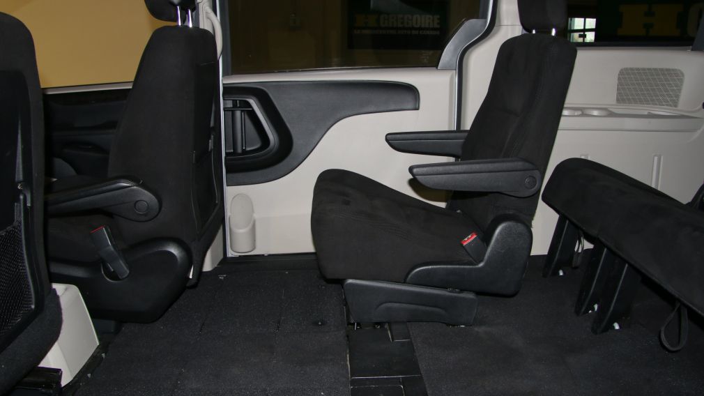 2014 Dodge GR Caravan SXT STOW'N GO #21