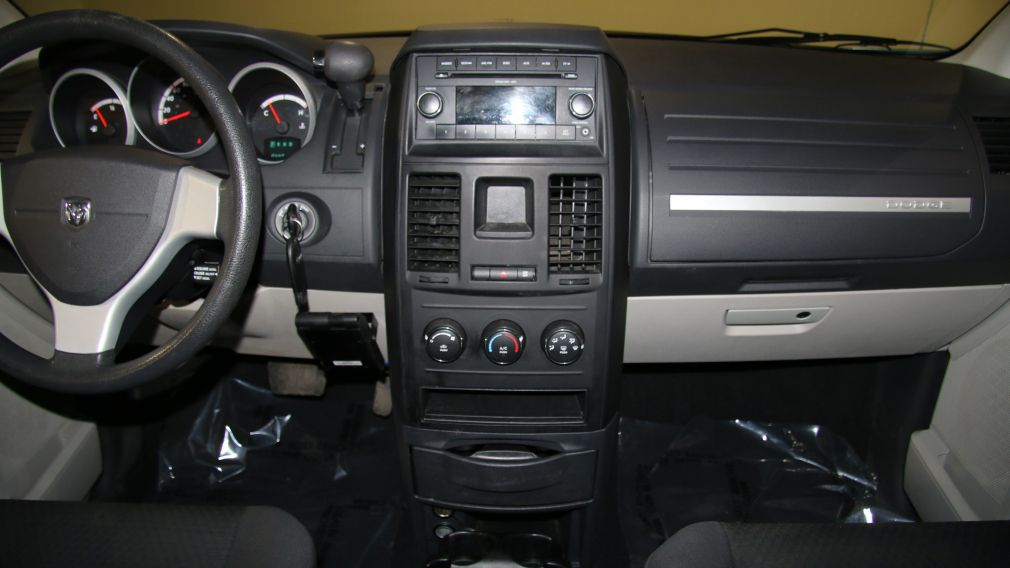 2010 Dodge GR Caravan SE #12