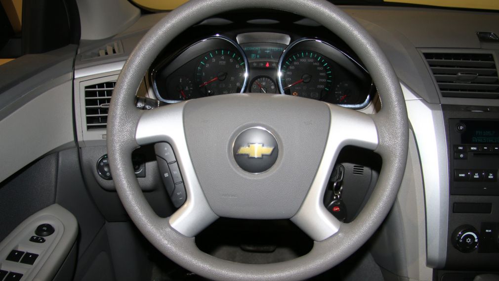 2011 Chevrolet Traverse LS #14