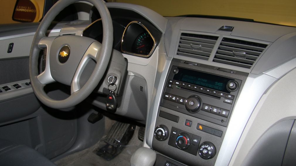 2011 Chevrolet Traverse LS #25