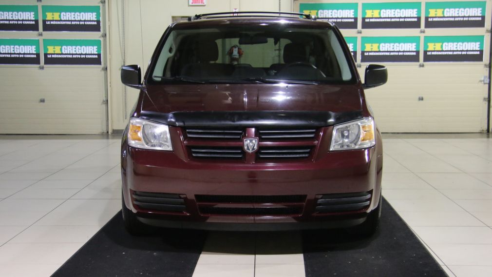 2009 Dodge GR Caravan SE #2