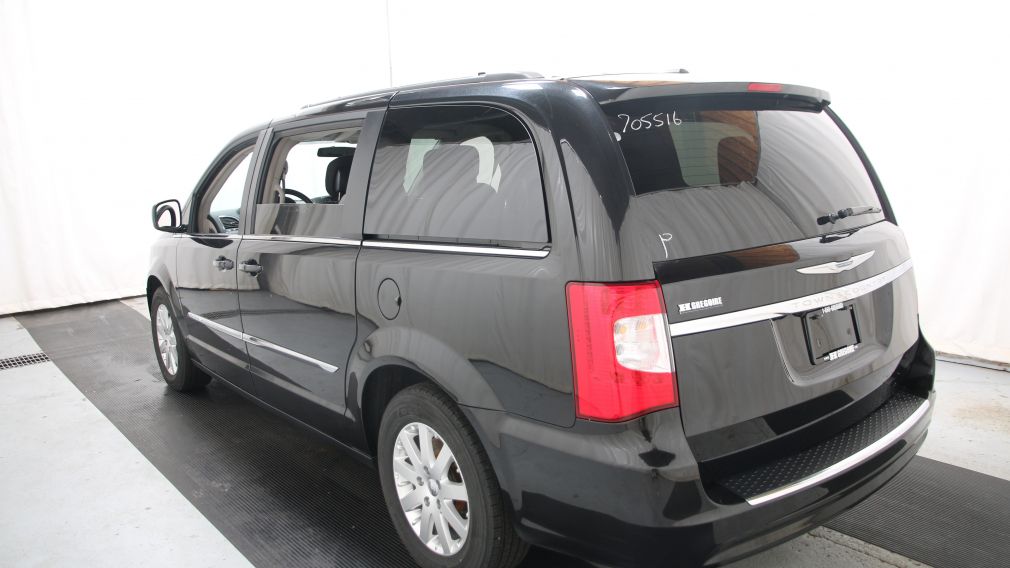 2014 Chrysler Town And Country Touring #4