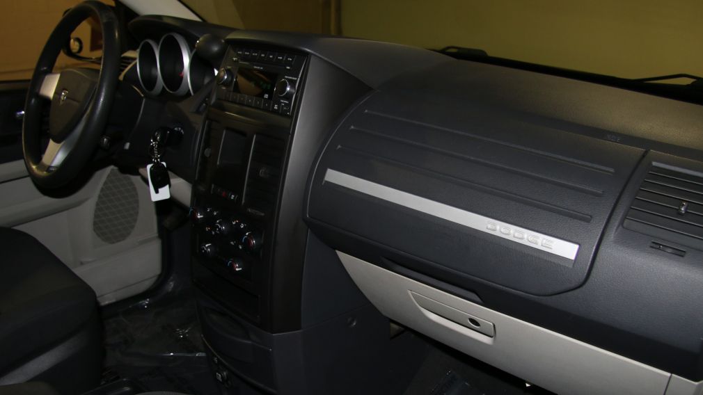 2009 Dodge GR Caravan SE A/C #24