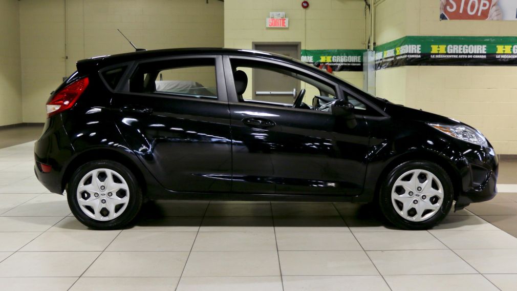 2012 Ford Fiesta SE #8