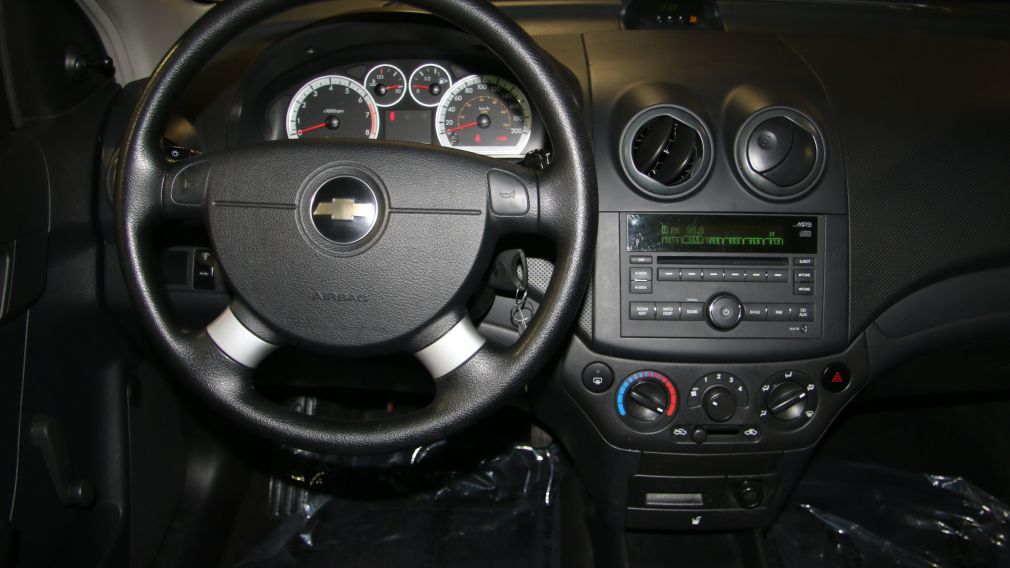 2009 Chevrolet Aveo LS #9