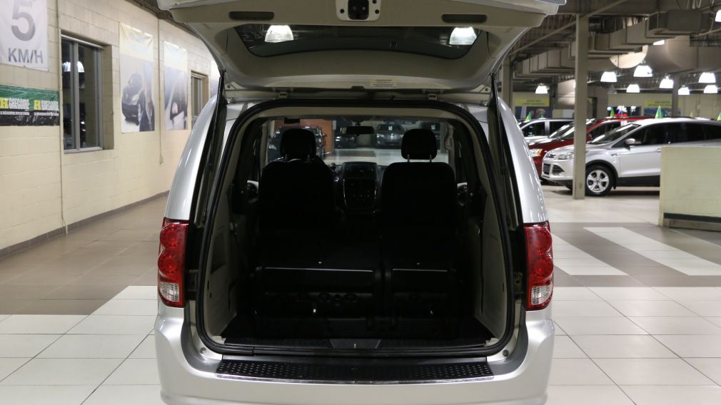 2011 Dodge GR Caravan SXT STOW'N GO #28