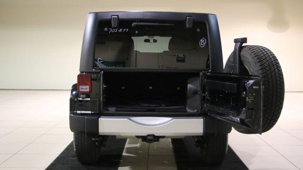 2011 Jeep Wrangler SAHARA UNLIMITED 4X4 AC #27