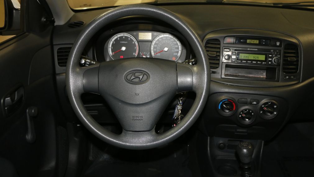 2009 Hyundai Accent L HATCHBACK #10