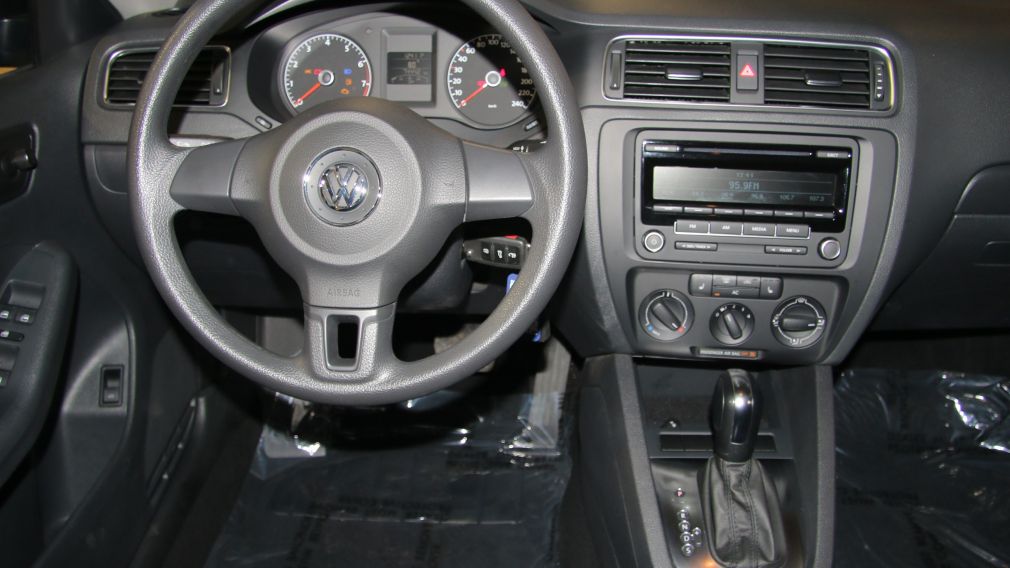 2012 Volkswagen Jetta TRENDLINE  A/C MAGS #12