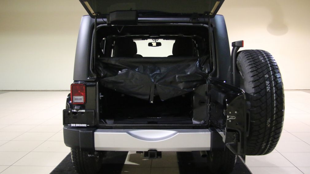 2013 Jeep Wrangler SAHARA UNLIMITED A/C TOIT TARGA MAGS #29