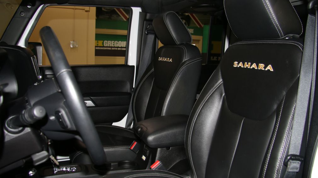 2013 Jeep Wrangler Sahara #9