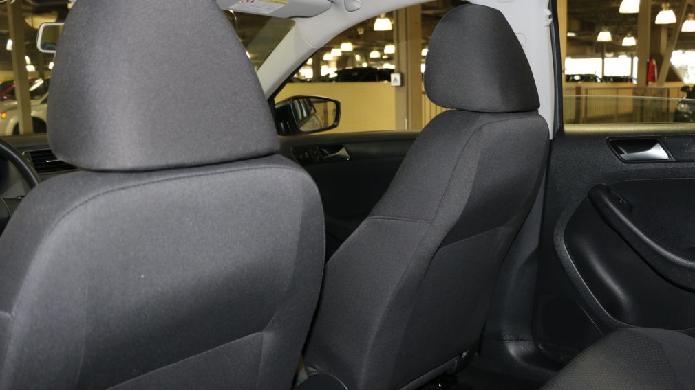 2012 Volkswagen Jetta TRENDLINE A/C #16