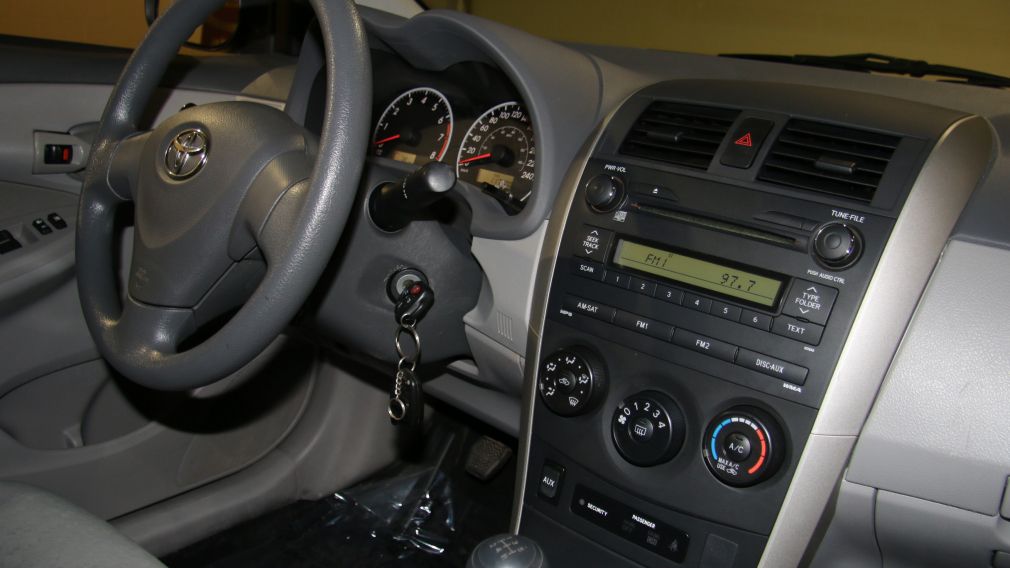 2010 Toyota Corolla CE #18