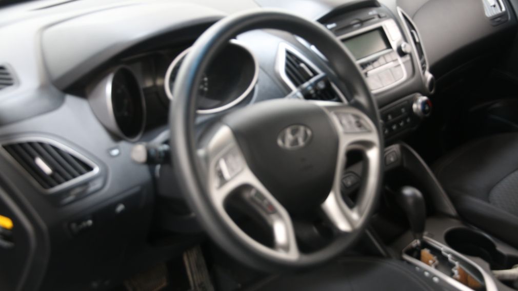 2013 Hyundai Tucson GL A/C #10