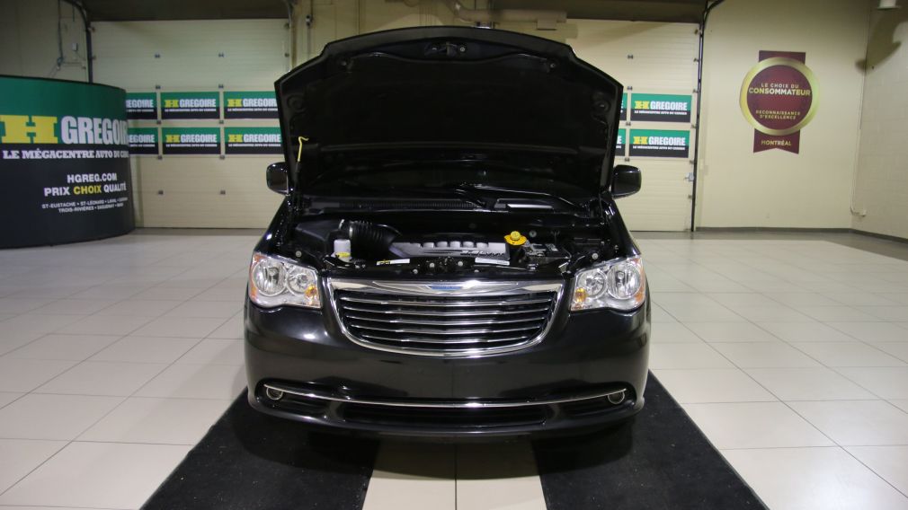 2015 Chrysler Town And Country Touring A/C MAGS STOW'N GO #29