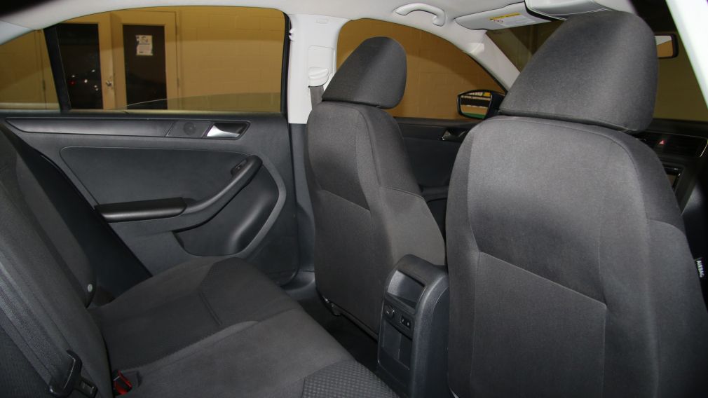 2013 Volkswagen Jetta Base AUTO A/C #18